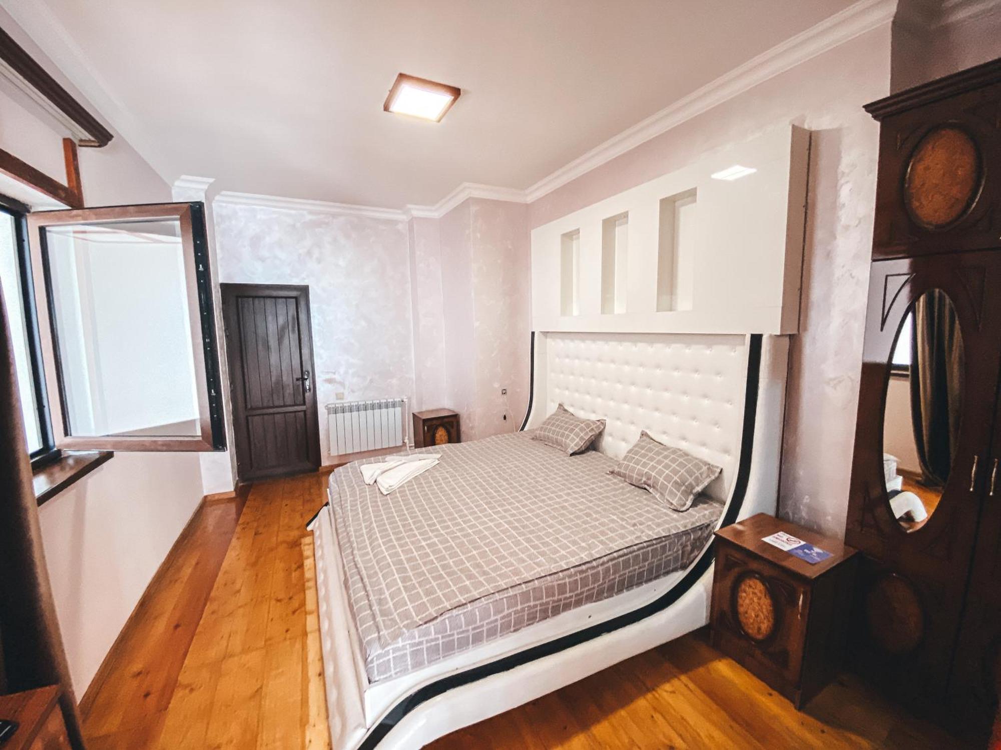 Yerevan Hotel Eksteriør bilde